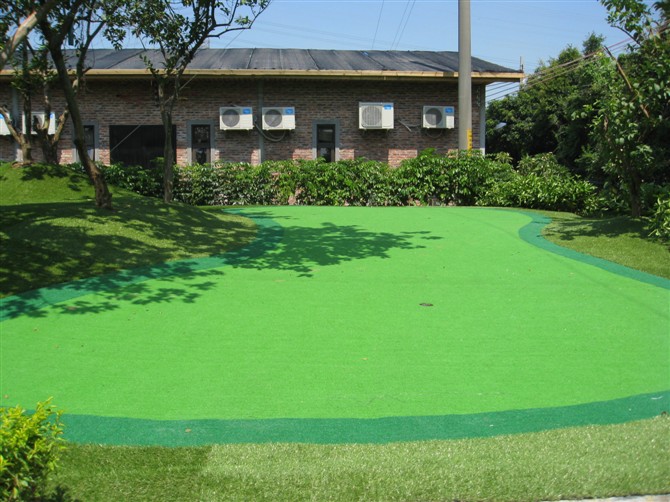 mini golf court artificial grass, synthetic turf grass, golf turf, artificial lawn 